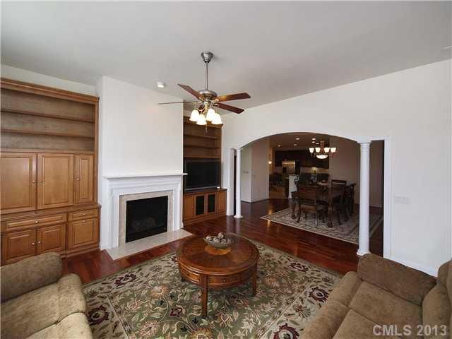 2407 Clarks Wynd Rd, Matthews, NC 28105