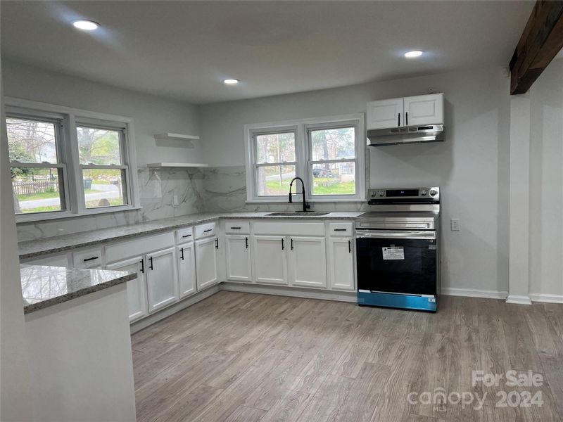 308 Scruggs St, Gastonia, NC 28052