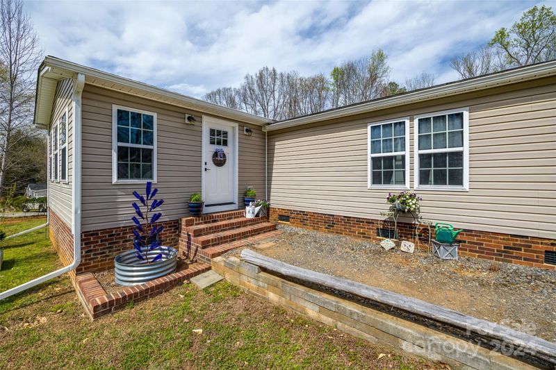 1004 Rock Hill Hw, Lancaster, SC 29720
