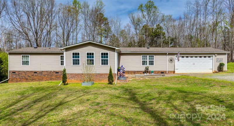 1004 Rock Hill Hw, Lancaster, SC 29720