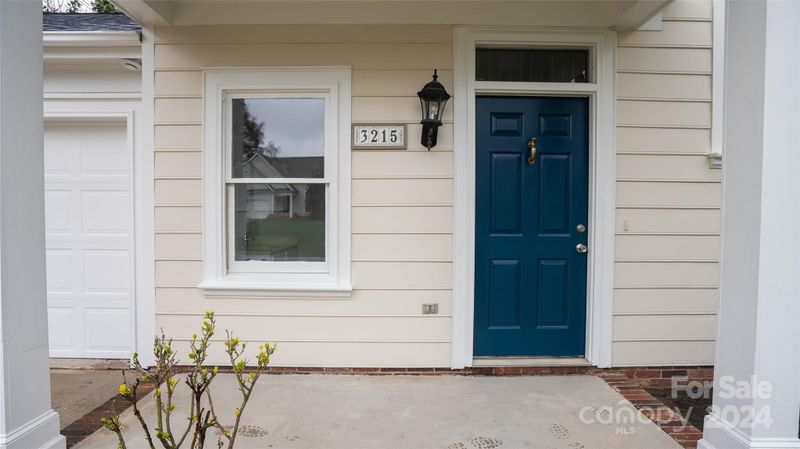 3215 Silver Pond Ct, Charlotte, NC 28210