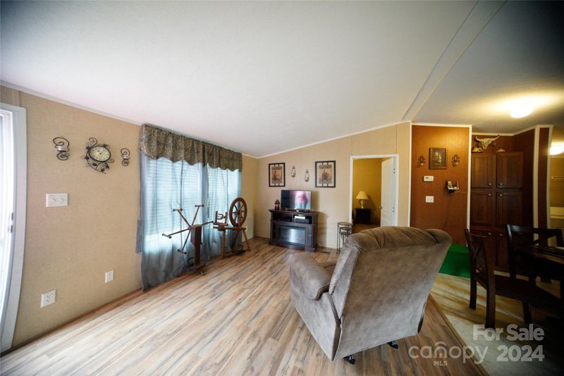 151 Peppertree Rd, Harmony, NC 28634