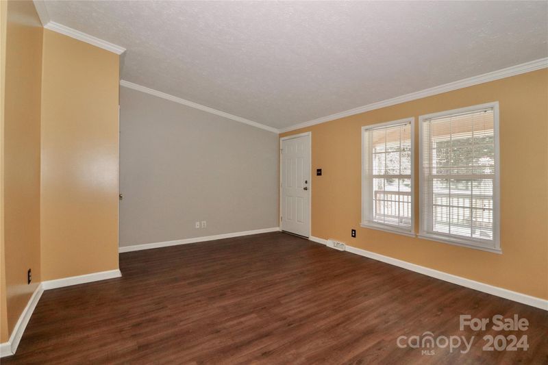 5920 Harrow Ct, Davidson, NC 28036