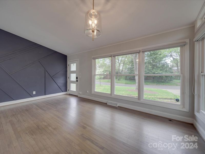 2126 Shadyview Dr, Charlotte, NC 28210