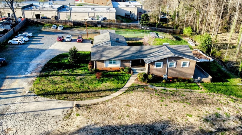 218 Sequoia Pl, Charlotte, NC 28217