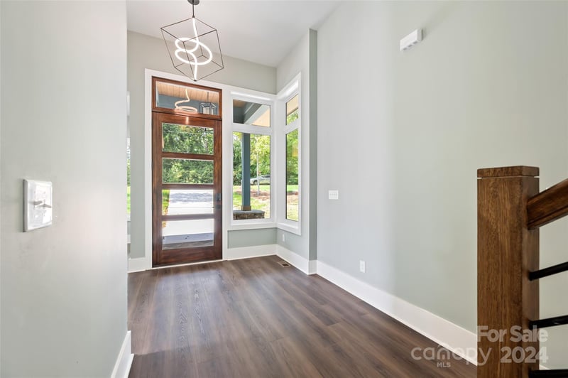 553 Evergreen Rd, Clover, SC 29710