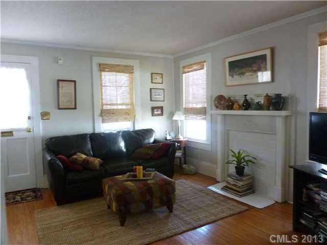 814 Jackson St, Gastonia, NC 28052
