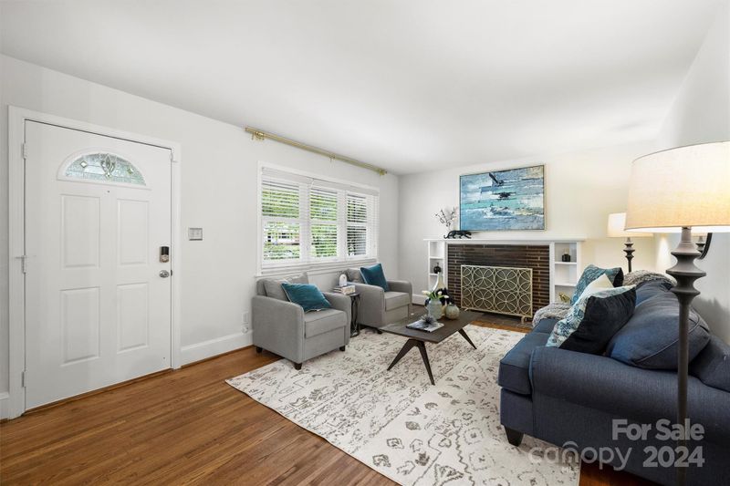 1212 Roanoke Ave, Charlotte, NC 28205