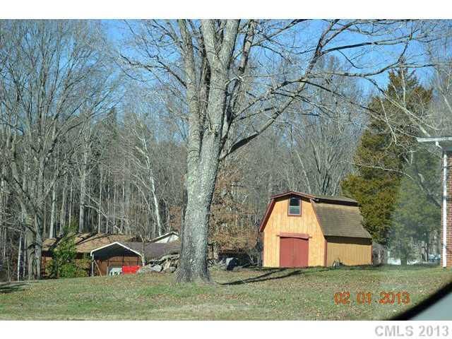 4659 Charlotte St, Conover, NC 28613