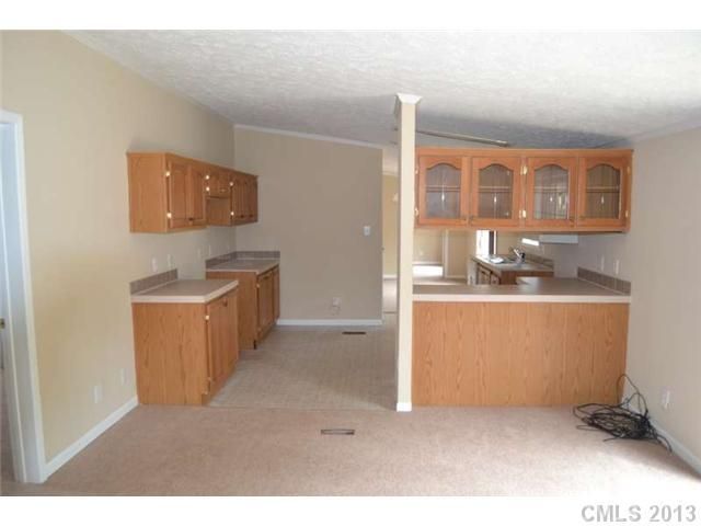 4600 S Olivers Cross Rd, Maiden, NC 28650