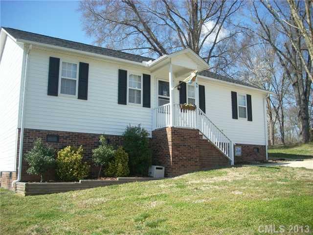 46 SW Charing Pl, Concord, NC 28025