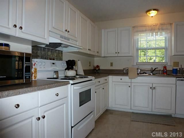 309 E Alabama Ave, Bessemer City, NC 28016