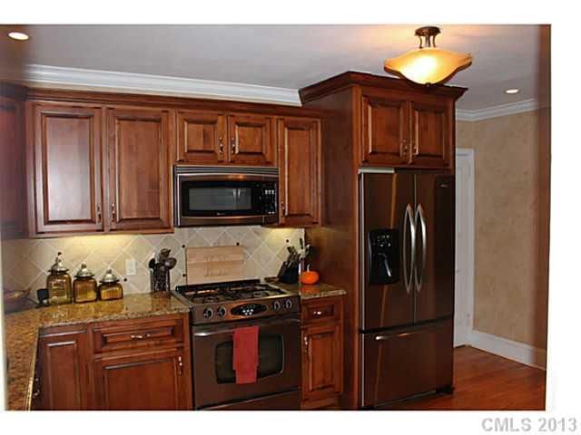 553 Forest Ln, Rock Hill, SC 29730