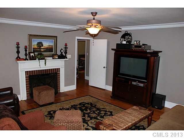 553 Forest Ln, Rock Hill, SC 29730