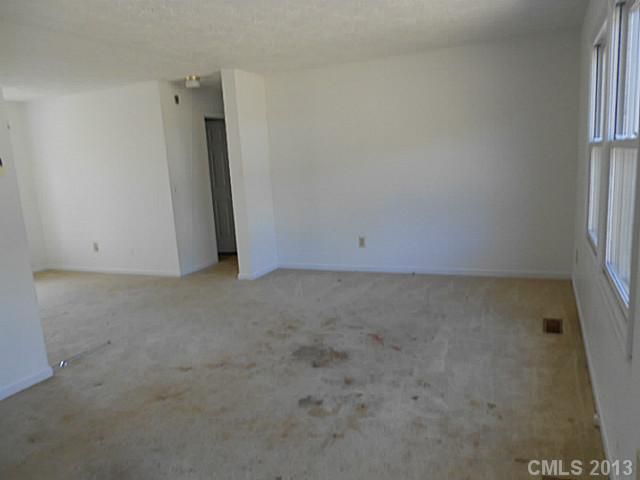 117 State St, High Shoals, NC 28077