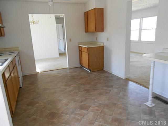 117 State St, High Shoals, NC 28077