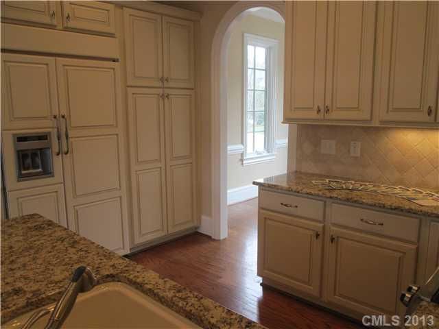 6136 Fletcher Cir, Charlotte, NC 28226