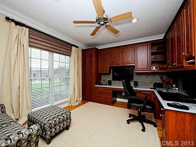 707 Brook Creek Ct, York, SC 29745