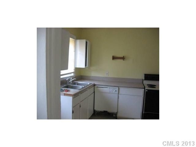 3233 Ross Ave, Charlotte, NC 28208