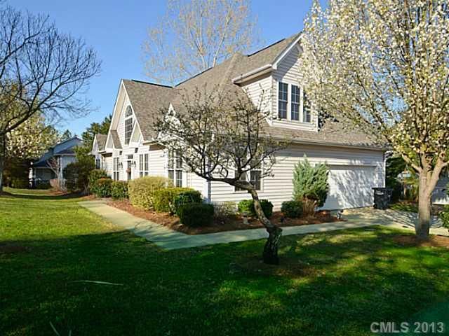 12064 Spinnaker Dr, Tega Cay, SC 29708
