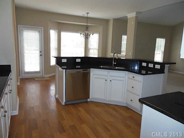 7483 W Sedgebrook Dr, Stanley, NC 28164