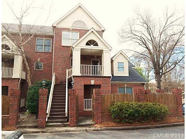 225 Chase St #B, Charlotte, NC 28207