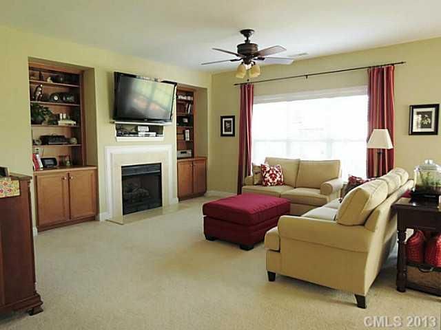 1004 Master Gunner Dr, Indian Trail, NC 28079
