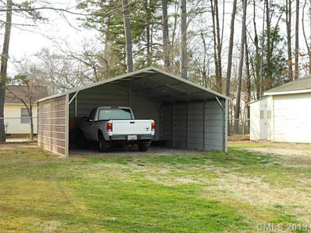 4105 Springview Dr, Dallas, NC 28034
