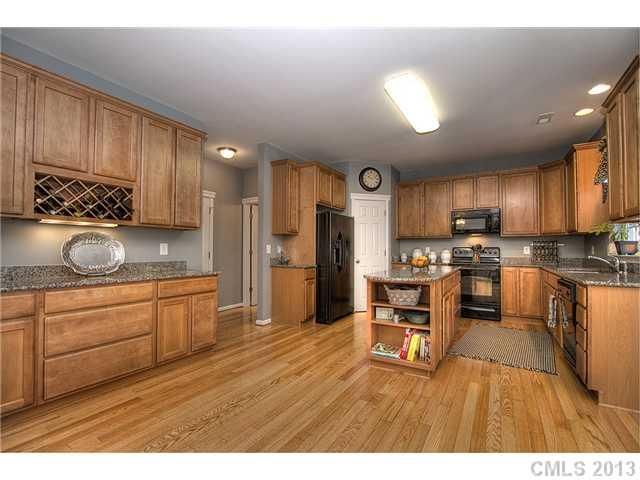 16223 Long Talon Way, Charlotte, NC 28278
