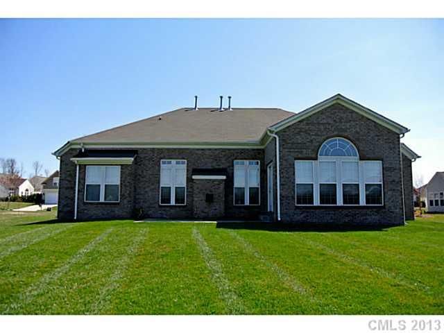 106 Wood Lake Dr, Monroe, NC 28110