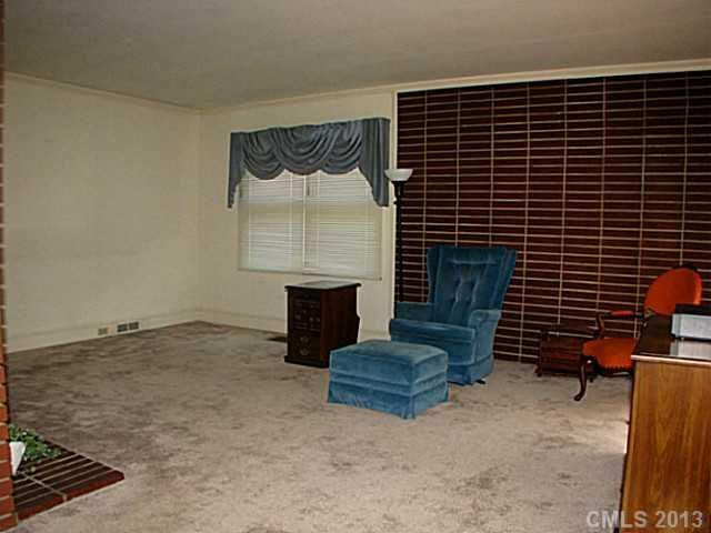 138 Hillcrest Ave, Concord, NC 28025