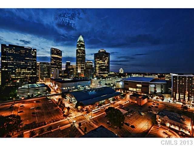 222 S Caldwell St #1602, Charlotte, NC 28202