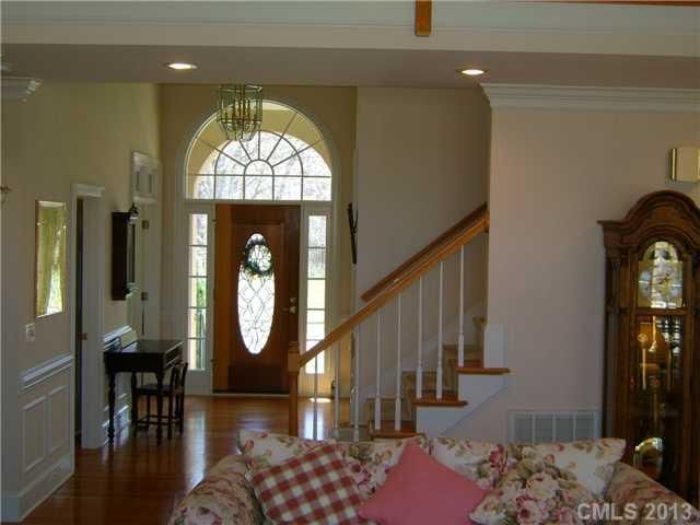 18508 River Ford Dr, Davidson, NC 28036