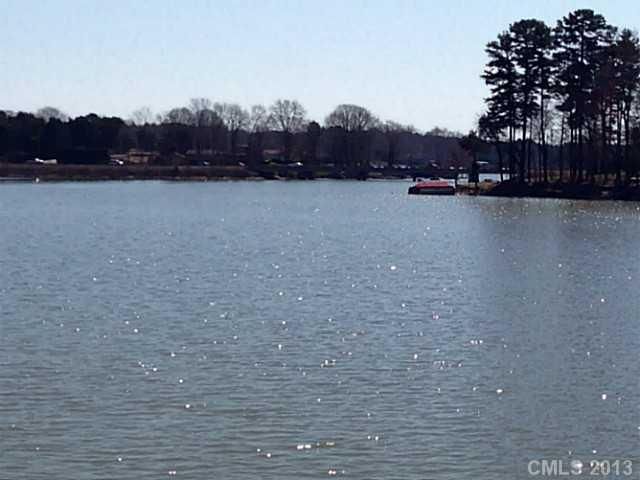 7409 Norman Dr, Sherrills Ford, NC 28673