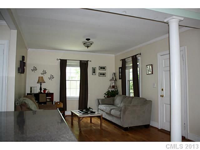 834 S Jackson St, Gastonia, NC 28052
