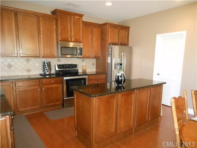 1016 Forest Way Ct, Indian Trail, NC 28079