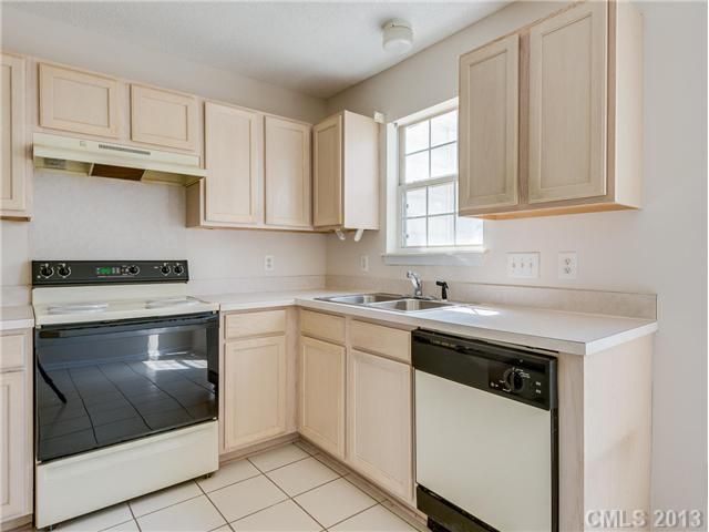 12013 Brownestone View Dr, Charlotte, NC 28269