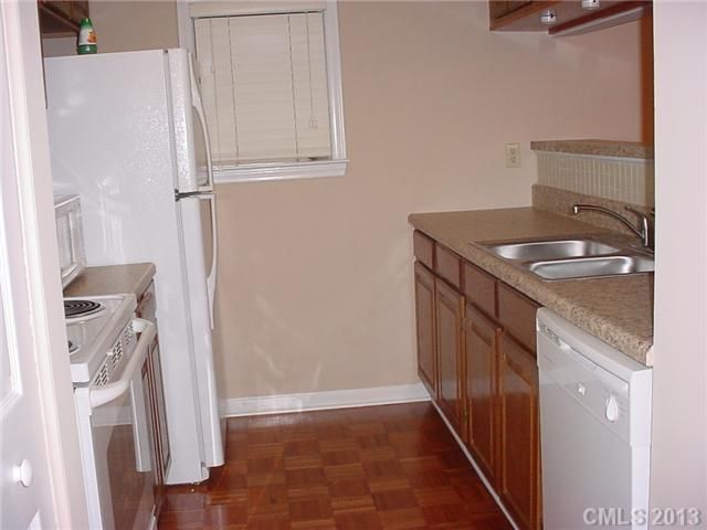 333 Circle Ave #D, Charlotte, NC 28207