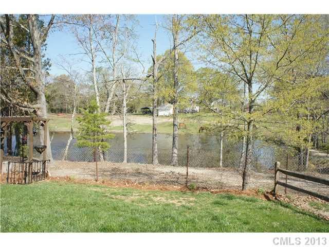 4032 Barnstable Ct, Gastonia, NC 28056