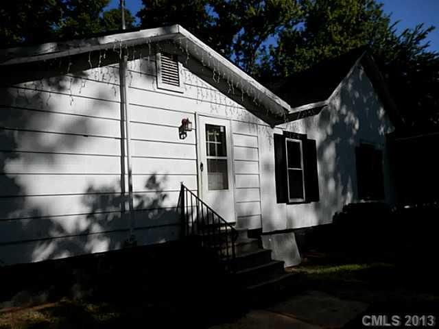 93 SW Crowell Dr, Concord, NC 28025