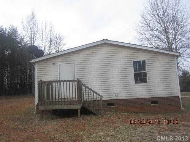 3446 Wichitah Dr, Lincolnton, NC 28092