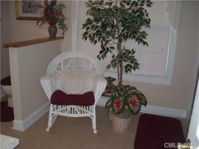5925 Meadowmere Dr, Wesley Chapel, NC 28110