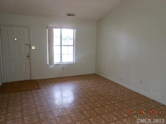 1513 Eagles Landing Dr, Charlotte, NC 28214
