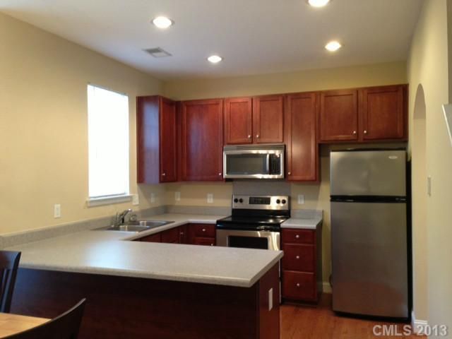 21331 Pine St #121, Cornelius, NC 28031