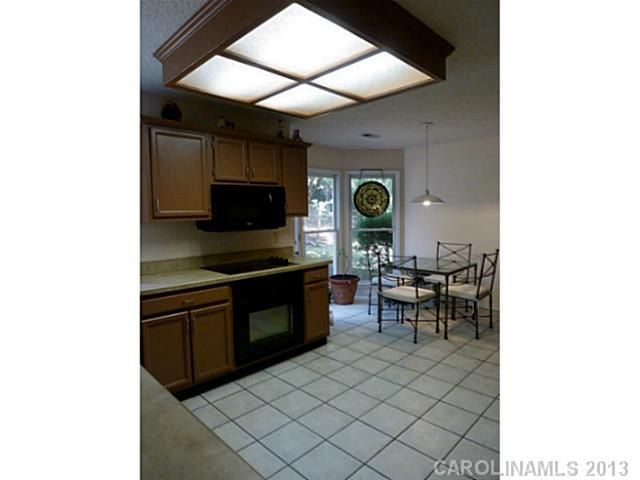 3342 Silver Pond Ct, Charlotte, NC 28210