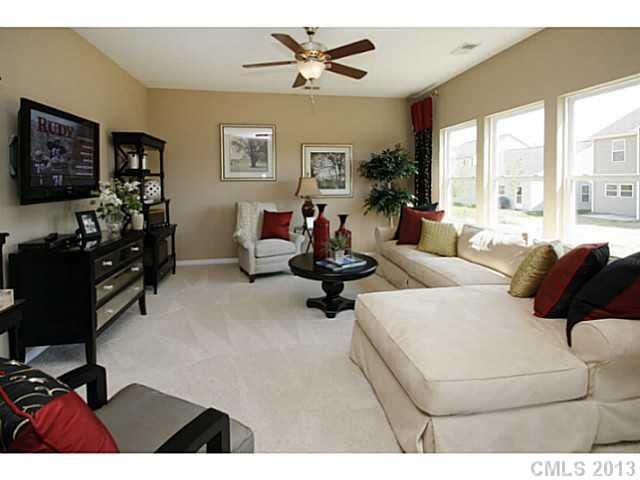 3717 Martele Dr #72, Charlotte, NC 28227
