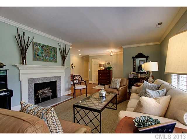 1401 Ferncliff Rd, Charlotte, NC 28211
