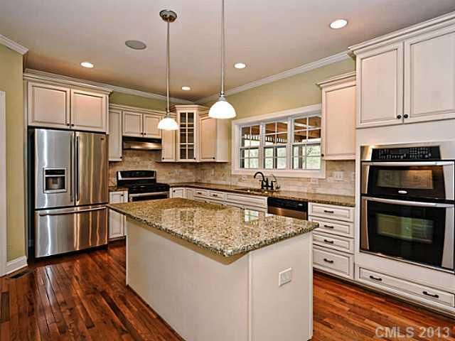 2434 Grimmersborough Ln, Charlotte, NC 28270