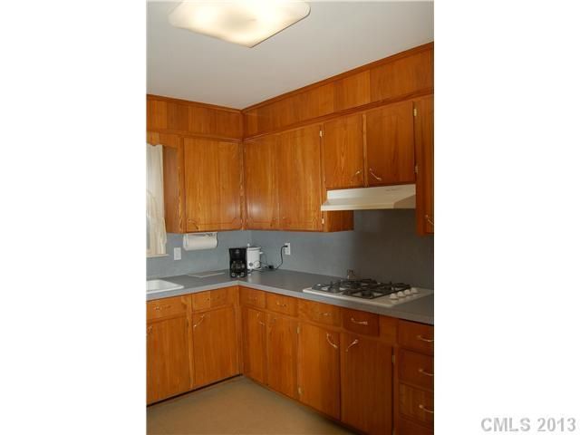 4138 Sudbury Rd, Charlotte, NC 28205