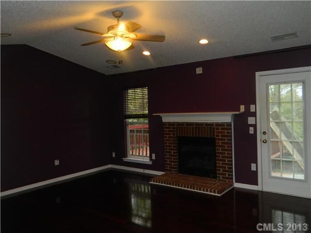10146 Cannarti Dr, Charlotte, NC 28273